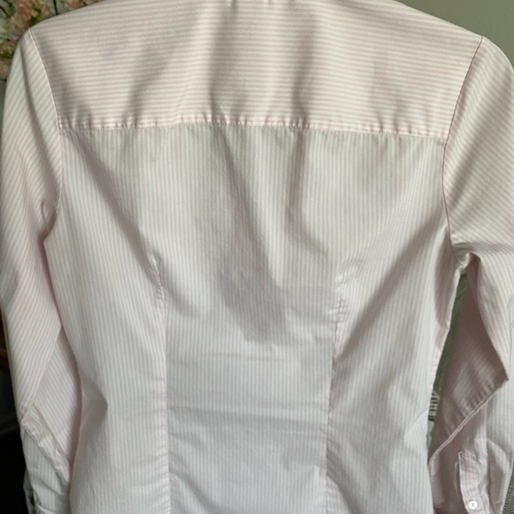 Used clothes - Picture 2 of 2